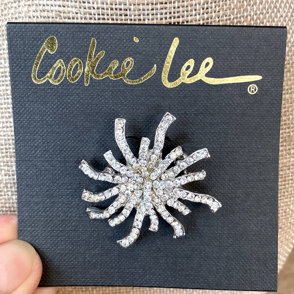 NWT Cookie Lee Brooch Starburst